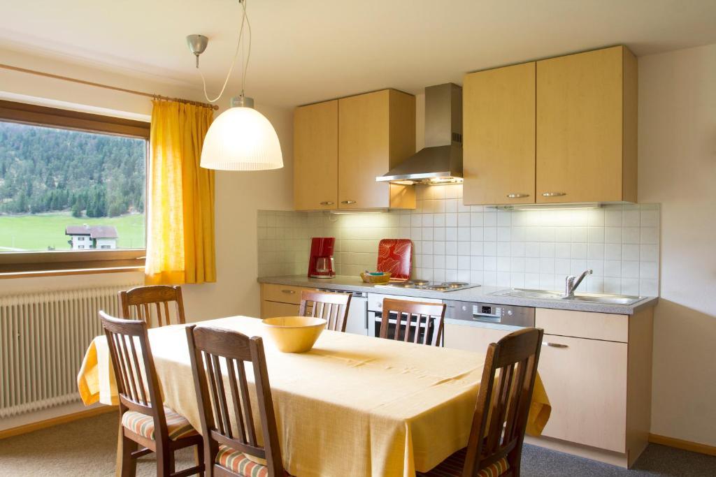 Апартаменти Haus Karoline Ахенкірх Екстер'єр фото
